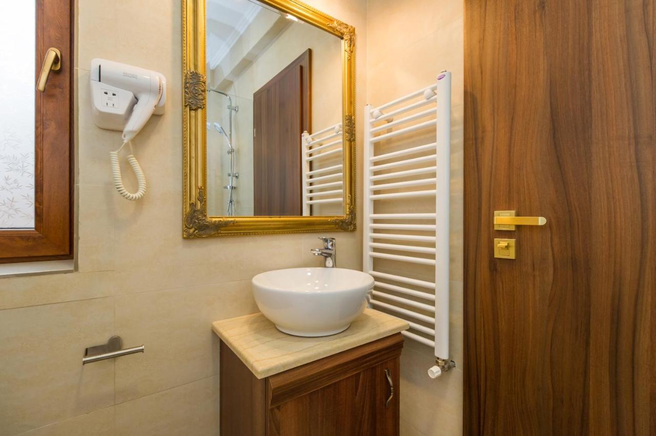 Bucur 9 Hotel Bukarest Eksteriør billede